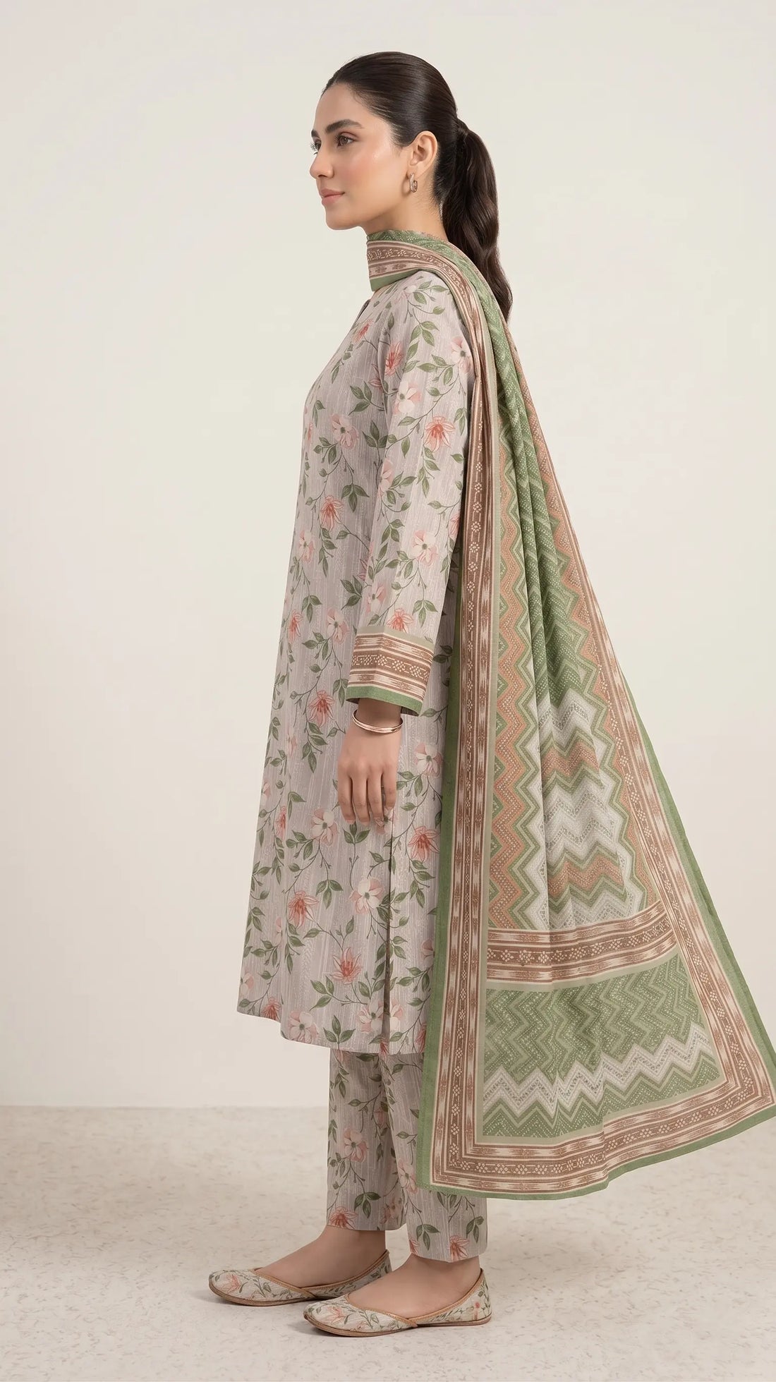 3 Piece – Printed Lawn Suit (Unstitched) - Floral Grace